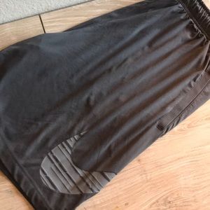 Men’s Dark Gray Nike Drifit shorts